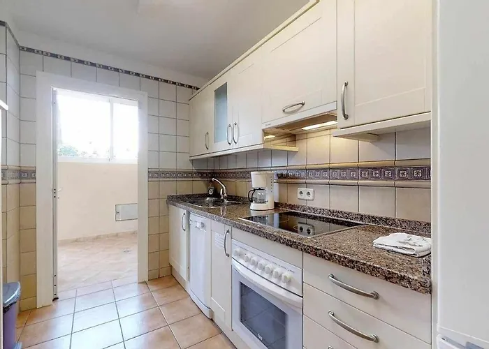 Anju Villas, At 100 Meters Far Of The וילה קורלחו