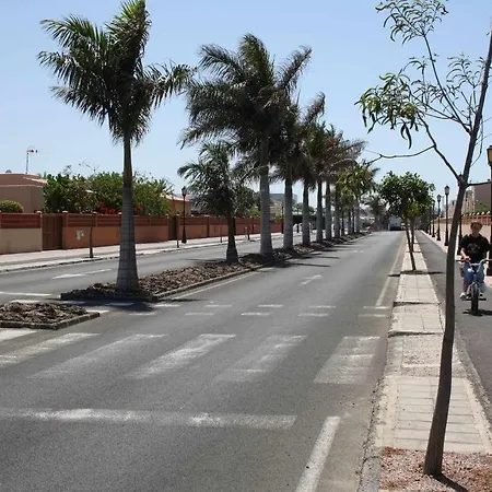 Anju Villasvilla Marga At 100 Meters Far Of The *