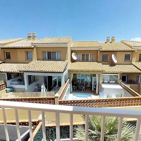 Villa Anju Villas, At 100 Meters Far Of The Corralejo