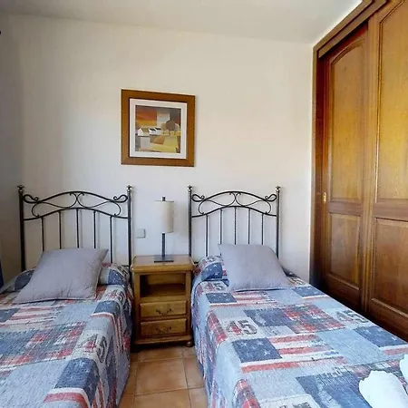 Anju Villas, At 100 Meters Far Of The Corralejo