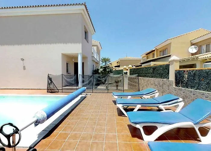 Anju Villas, At 100 Meters Far Of The * Corralejo